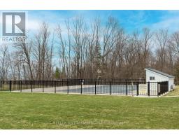 61 - 77683 BLUEWATER HIGHWAY - 38