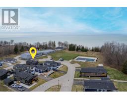 61 - 77683 BLUEWATER HIGHWAY - 39