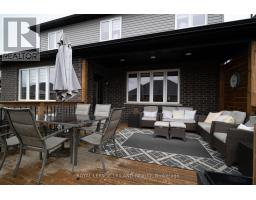 9 ACORN TRAIL - 28