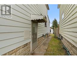 20 FOURTH AVENUE - 21