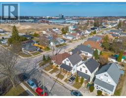20 FOURTH AVENUE - 26