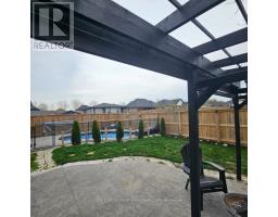 292 THORN DRIVE - 33