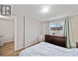 81 - 348 CAMERON STREET - 18