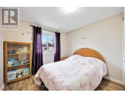 81 - 348 CAMERON STREET - 24