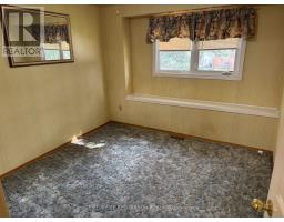 334 HELEN DRIVE - 17