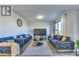 12 - 3380 SINGLETON AVENUE - 11
