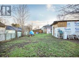 1050 MARGARET STREET - 23