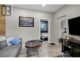 1050 MARGARET STREET - 9
