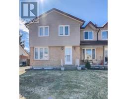 28 NASKAPI STREET - 1