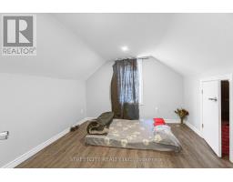 1053 OXFORD STREET E - 13