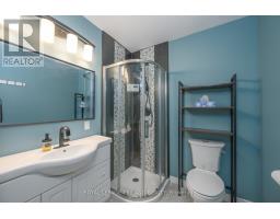 64 BLANCHARD CRESCENT - 28