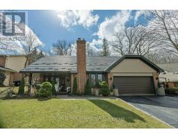 5 FOXCROFT CRESCENT - 1