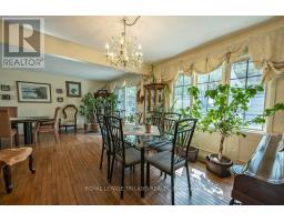 5 FOXCROFT CRESCENT - 11