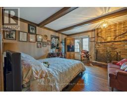 5 FOXCROFT CRESCENT - 21
