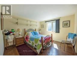 5 FOXCROFT CRESCENT - 27