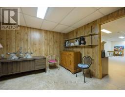 5 FOXCROFT CRESCENT - 31