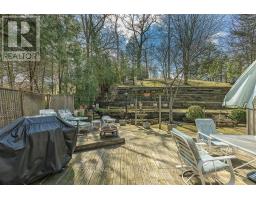 5 FOXCROFT CRESCENT - 36