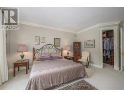 6 TETHERWOOD COURT - 17