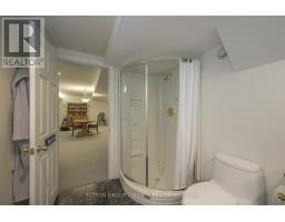 6 TETHERWOOD COURT - 31