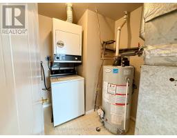 506 - 30 CHAPMAN COURT - 21