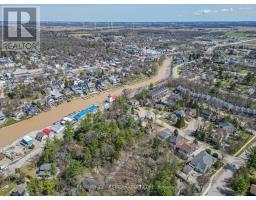 47 HEAMAN CRESCENT - 35
