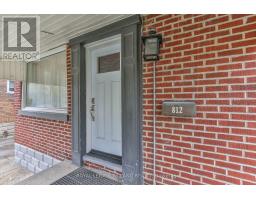 812 ADELAIDE STREET N - 3