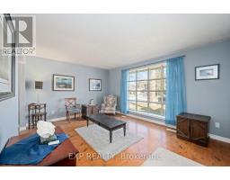453 CASTLEGROVE BOULEVARD - 2