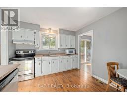 453 CASTLEGROVE BOULEVARD - 9