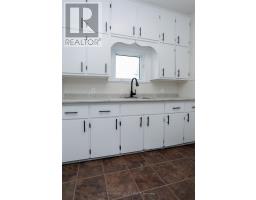 3 SMITH AVENUE - 15