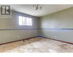 396 BARKER STREET - 14