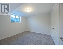 43 SILVERLEAF PATH - 35