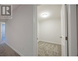 43 SILVERLEAF PATH - 36
