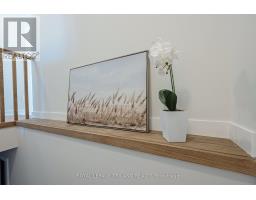 43 SILVERLEAF PATH - 41