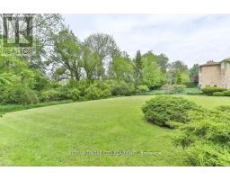 80 SHERWOOD AVENUE - 13