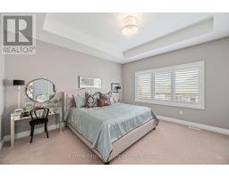 20 - 2081 WALLINGFORD AVENUE - 16
