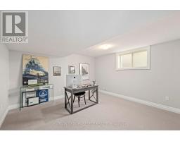 20 - 2081 WALLINGFORD AVENUE - 33