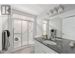 20 - 2081 WALLINGFORD AVENUE - 34