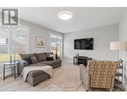 77 DEREHAM DRIVE - 8