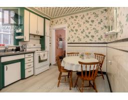 7 HUGHES STREET - 16