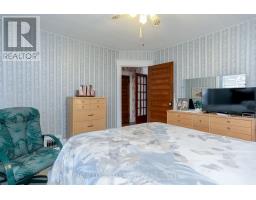 7 HUGHES STREET - 23
