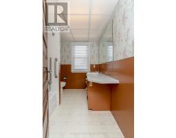 7 HUGHES STREET - 30
