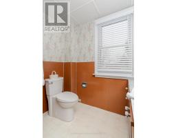 7 HUGHES STREET - 31