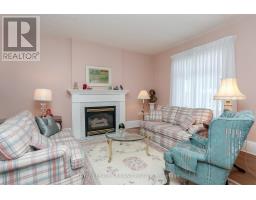 7 HUGHES STREET - 9