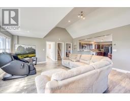 2406 JANE STREET - 21