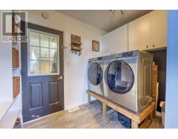 2406 JANE STREET - 31