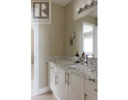 2556 HOLBROOK DRIVE - 22