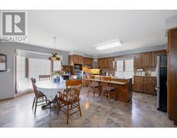 196 HULL ROAD - 17
