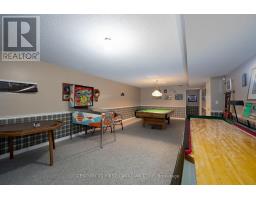 196 HULL ROAD - 23