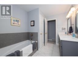 196 HULL ROAD - 31