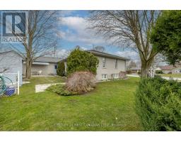 196 HULL ROAD - 8
